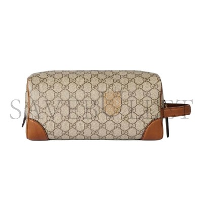 GUCCI GG EMBLEM MEDIUM TOILETRY CASE 821163 (28*14*14cm)